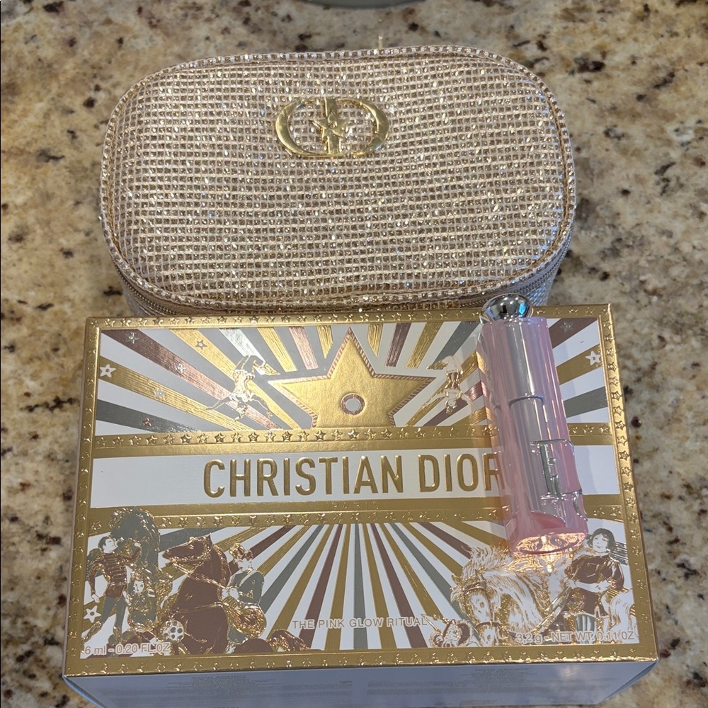 NEW Dior 2025 Holiday gift set - Picture 3 of 3